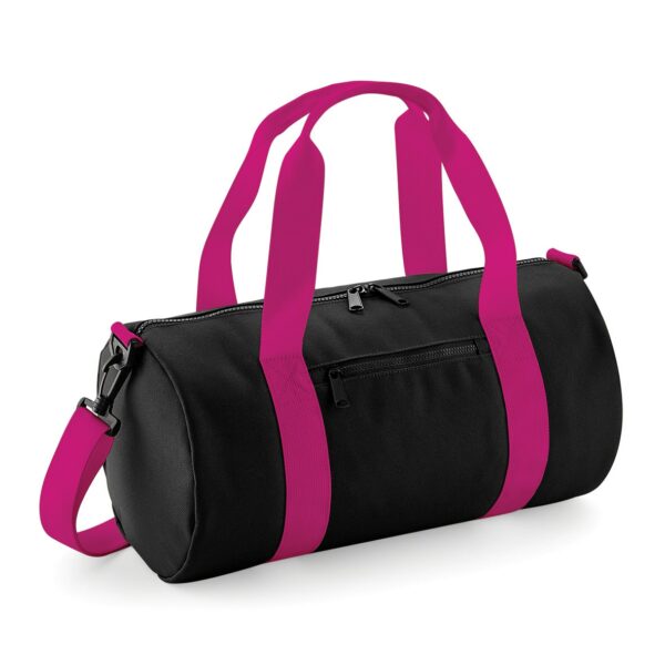 BORSONE NERO+FUCSIA | TASCA A SACCHETTO CON ZIP | SPALLINA REGOLABILE  RIMOVIBILE | MANICI A TRACOLLA | 100% POLYESTERE | DIMENSIONE 40X20X20 |  CAPACITA' 12 LITRI - Dandy Company